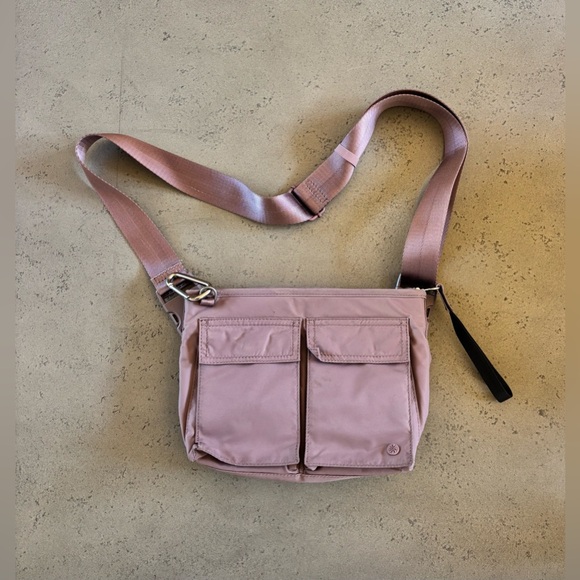 Athleta Pink Crossbody Bag - Picture 1 of 6